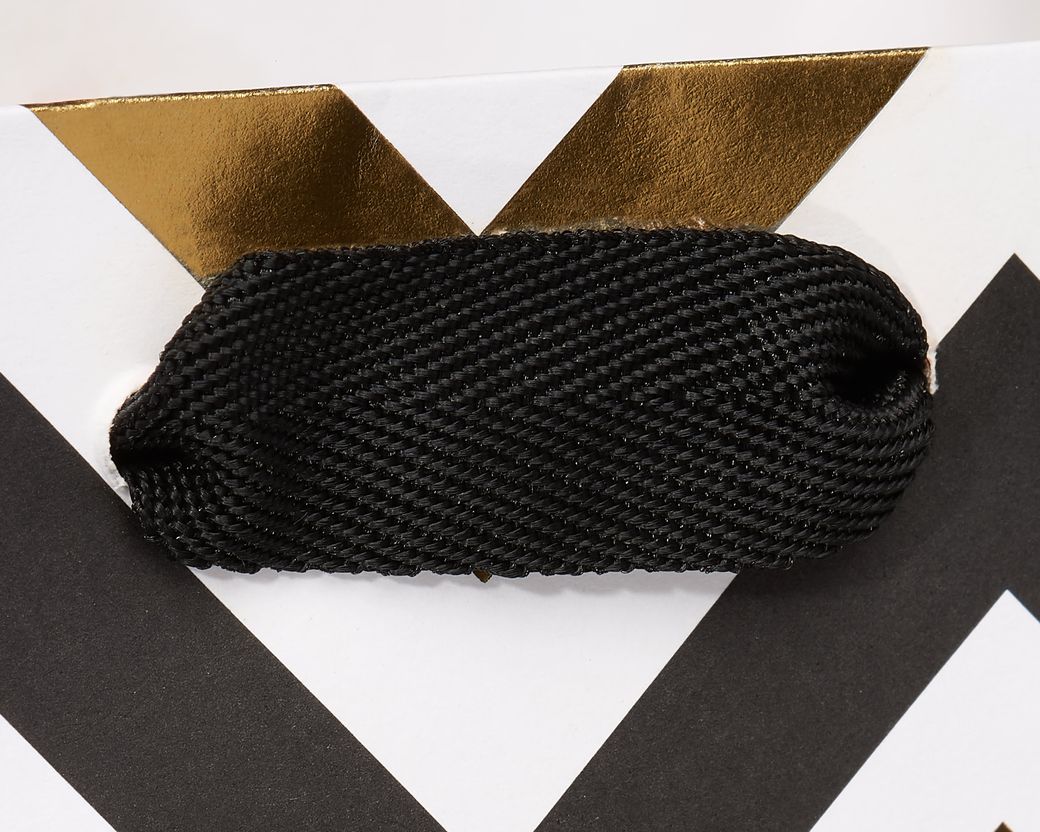 Black And Gold Chevron Medium Gift Bag, 1 Bag - Papyrus