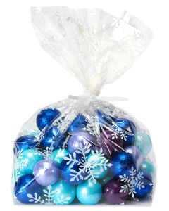 Snowflake Plastic Treat Bags, 20-Count