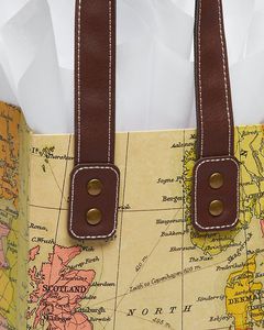 Map Beverage Gift Bag with White Tissue Paper, 1 Gift Bag and 8 Sheets of Tissue Paper