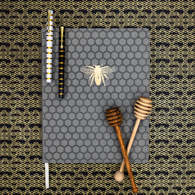 Eccolo Bee Desk-Size Journal Lifestyle